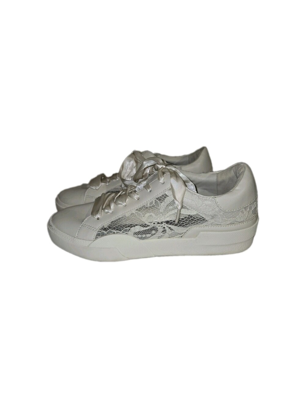 dolce vita shoes women Sz 9 Harryson White Lace Floral Pattern Ribbon Lace-up
